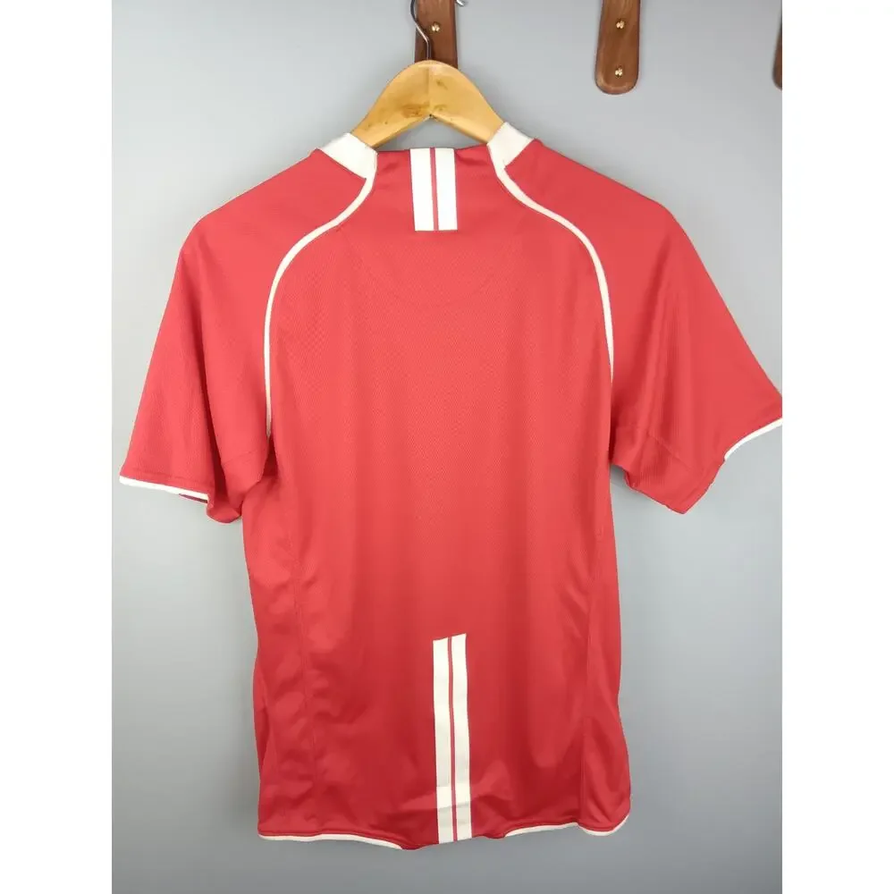 Nike Men’s Red Short-Sleeve Athletic Jersey